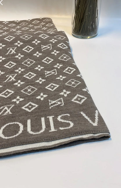 Louıs Vuitton Çift Tarafı Şal