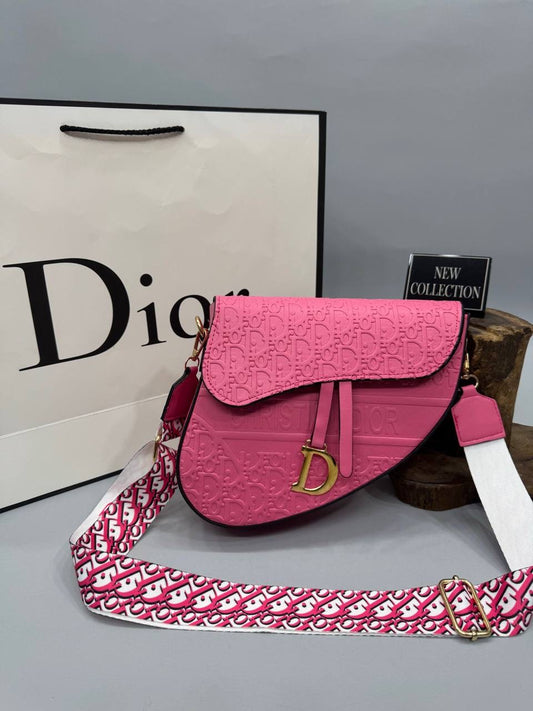 Christian Dior Pembe Saddle Omuz Çantası
