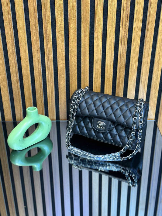 Chanel Siyah 2.55 El/Omuz çantası