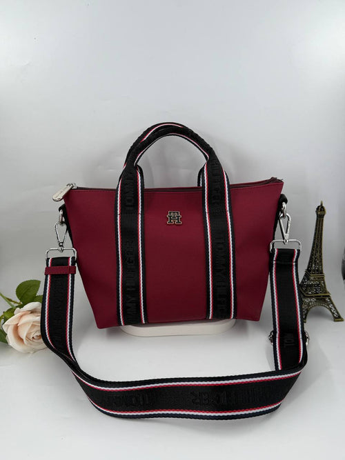 Tommy Hilfiger Logo Tape Bordo Omuz Çantası
