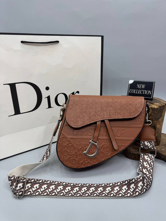 Christian Dior Kahverengi Saddle Omuz Çantası