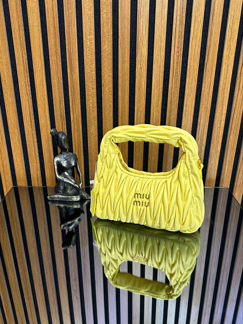 Miu Miu  Sarı Büzgülü El/Omuz çantası
