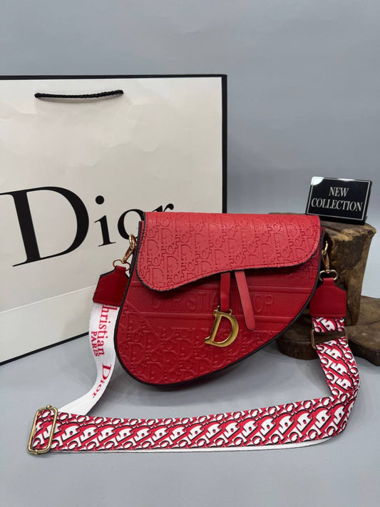 Christian Dior Kırmızı Saddle Omuz Çantası