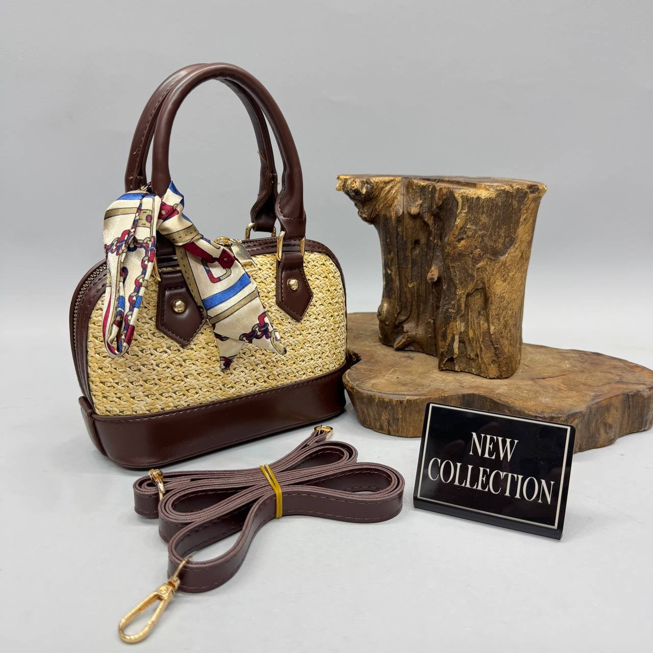 Hasır Detaylı Kahve Kadın Mini Çanta