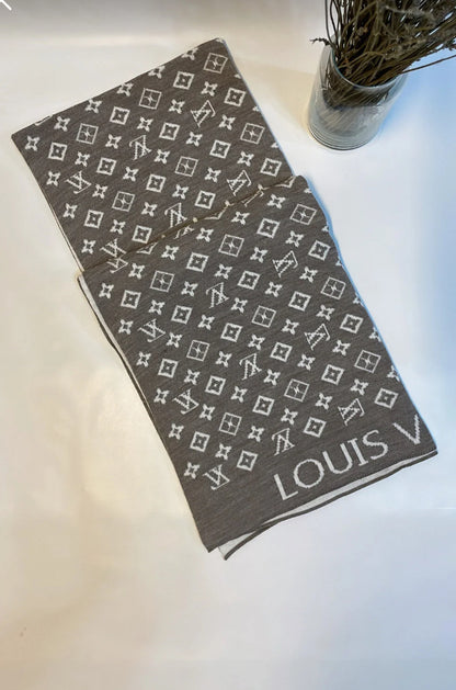 Louıs Vuitton Çift Tarafı Şal