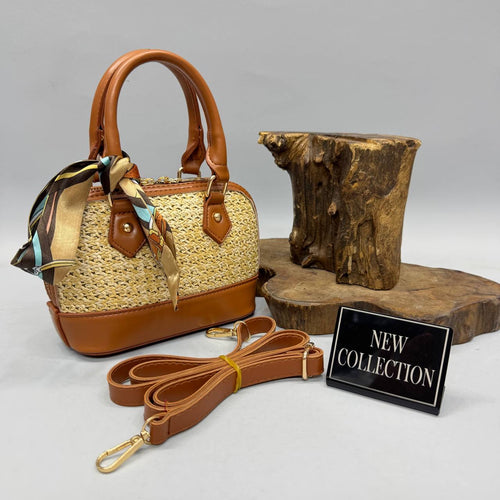 Hasır Detaylı Açık Kahve Kadın Mini Çanta