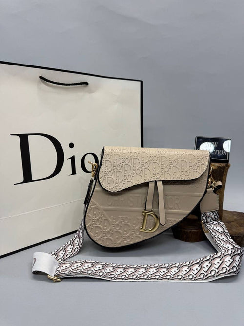 Christian Dior Bej Saddle Omuz Çantası