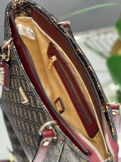 Guess Bordo Omuz Çantası