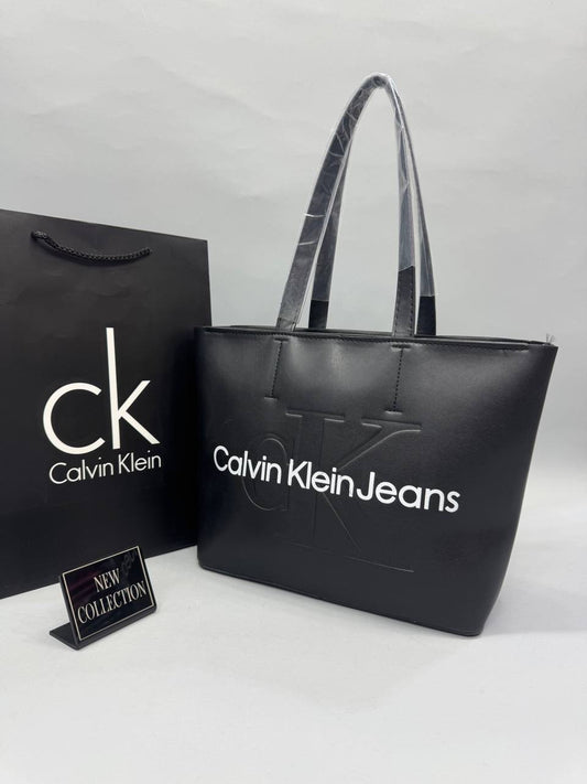 Calvin Klein Siyah Logolu Omuz Çantası