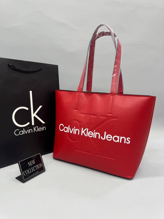 Calvin Klein Kırmızı Logolu Omuz Çantası